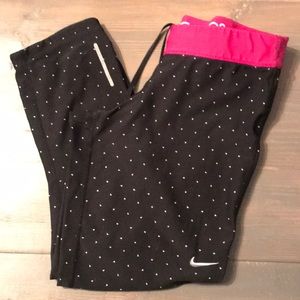 Women’s Nike relay legging